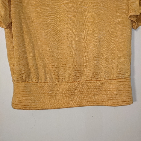 Iz Byer top - Picture 3 of 5